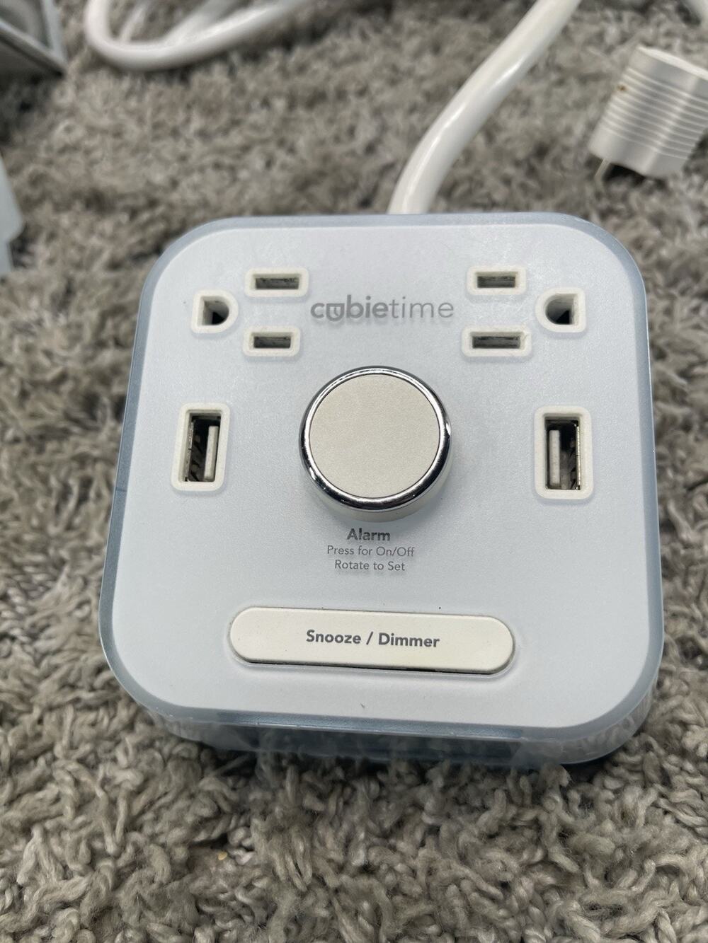 CubieTime BPECT Hotel Alarm Clock With 2 Outlets 2 USB Ports White Tested